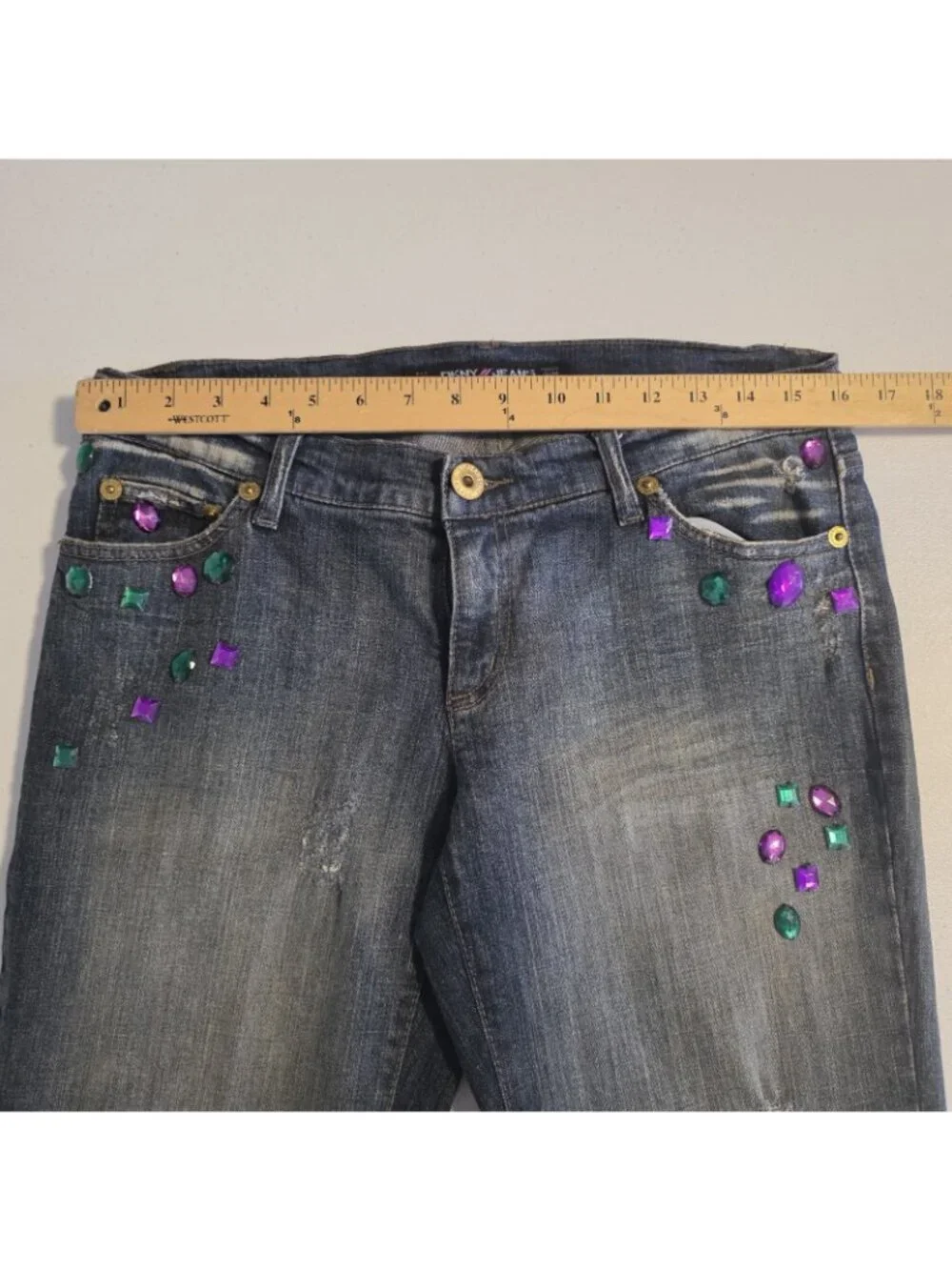 DKNY Jeweled Jeans Blue Distressed Denim Boho Bling Gemstones Juniors Size 9‎